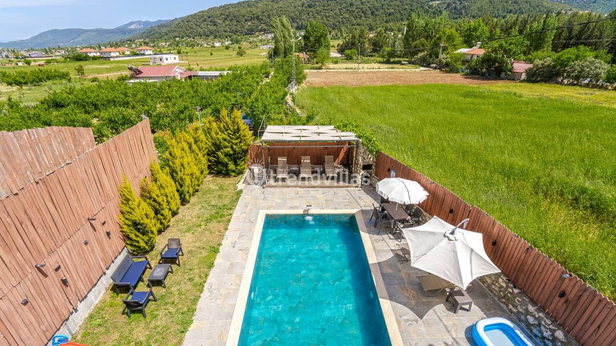 Villa Eco Süren 1