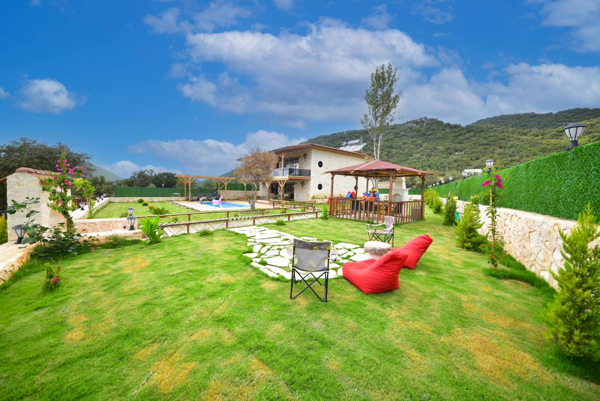 Villa Kyaneai