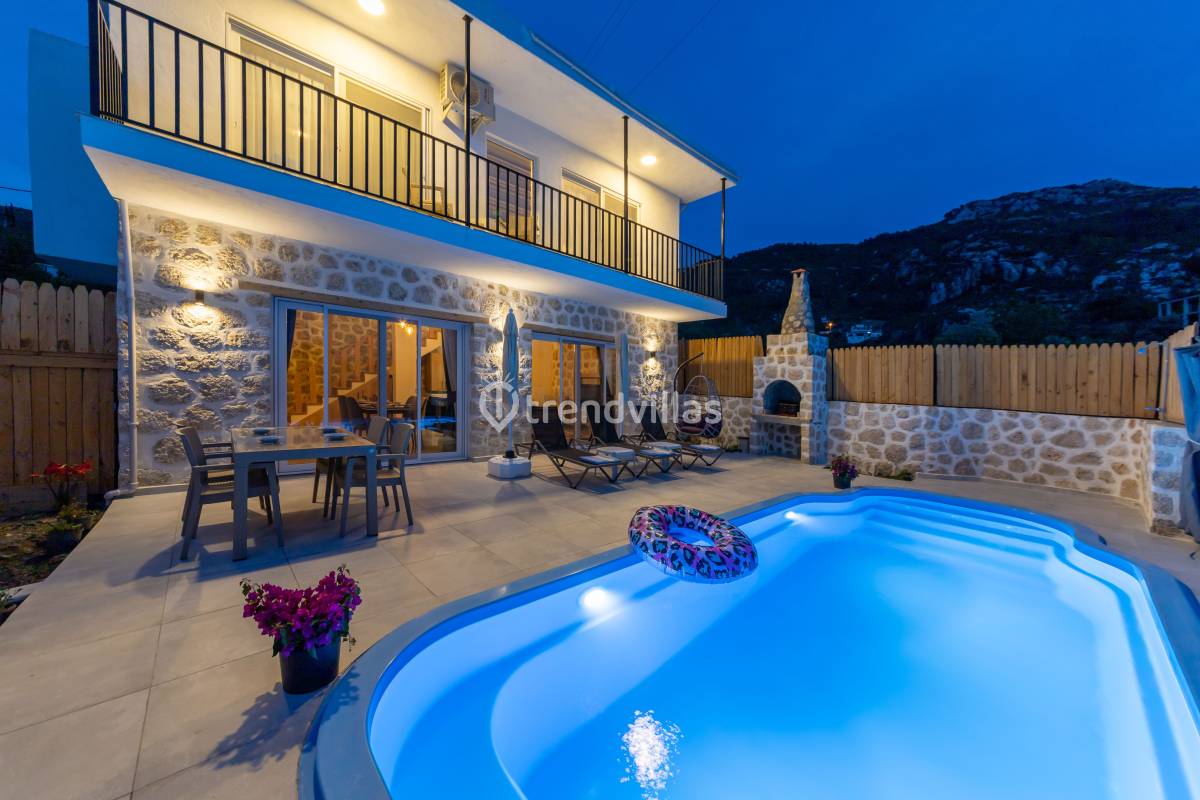 Villa Petek 2