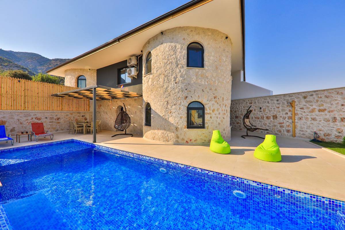 Villa Sandak 2