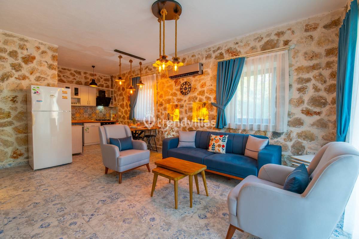 Villa Stone House 2